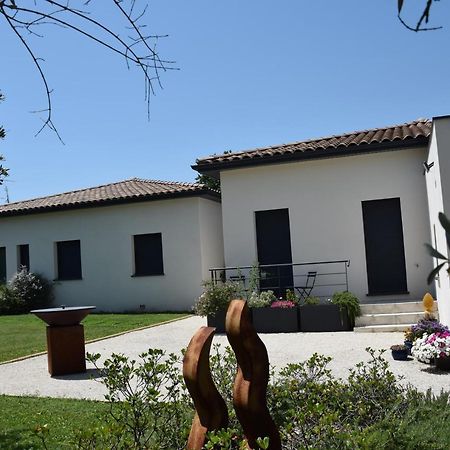 Ici Et La - Chambres D'Hotes Velleron Εξωτερικό φωτογραφία